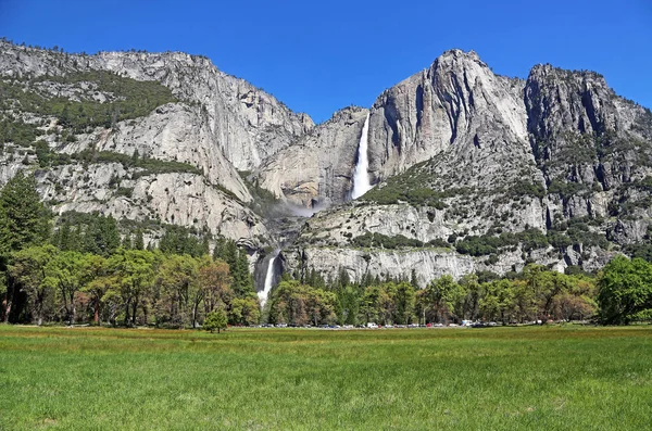 Cook Meadow Yosemite Falls Parque Nacional Yosemite Califórnia — Fotografia de Stock