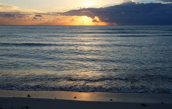 日の出 リビエラ メキシコのカリブ海 — ストック写真