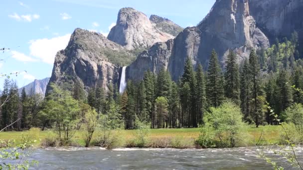 Merced River Och Yosemite Valley Yosemite National Park Kalifornien — Stockvideo