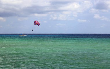 Parasailing - Riviera Maya, Meksika