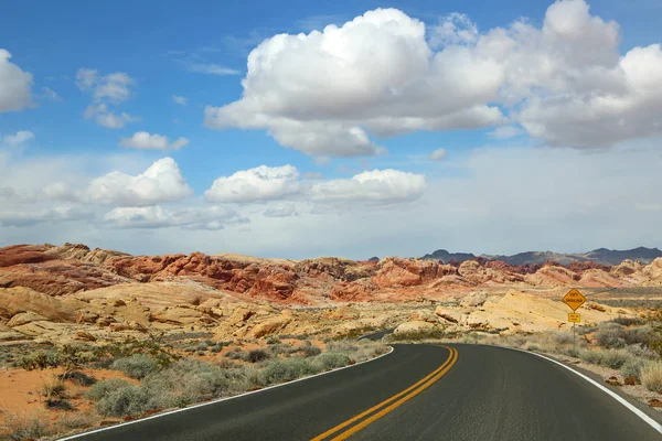 Camino Rainbow Vista Valley Fire State Park Nevada — Foto de Stock