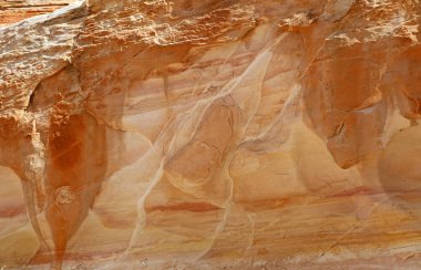 Erozyona uğramış cliff - Vadisi yangın State Park, Nevada