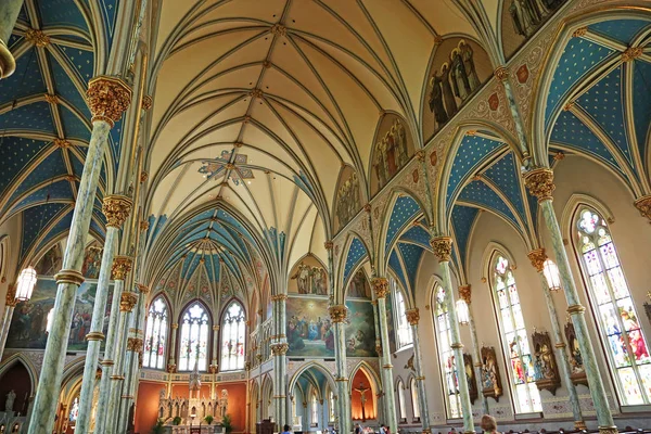 Inuti Katedralen John Baptist Savannah Georgia — Stockfoto
