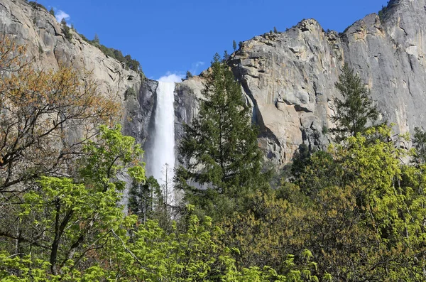 Queda Bridalveil Parque Nacional Yosemite Califórnia — Fotografia de Stock