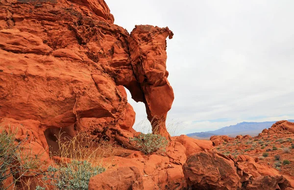 Doğal pencere - Vadisi yangın State Park, Nevada