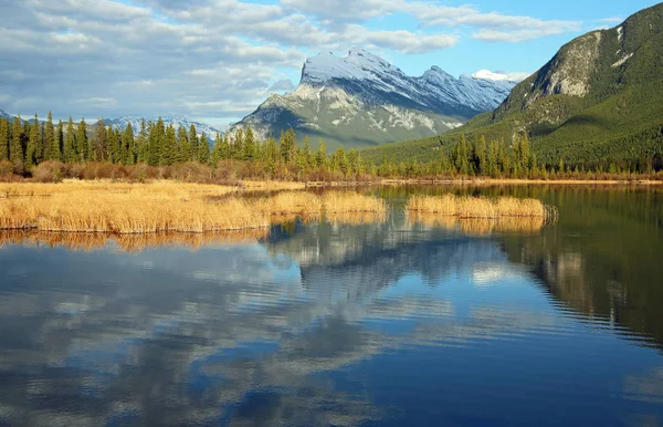 Zonsondergang Vermilion Lake Nationaal Park Banff Alberta Canada — Stockfoto