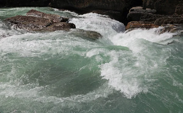 Pounding Stream Yoho Nasjonalpark Britisk Columbia Canada – stockfoto