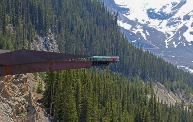 Skywalk on Icefield Parkway-Columbia Icefield, Jasper Ulusal Parkı, Alberta, Kanada
