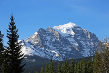 Mount Temple - Banff Ulusal Parkı, Alberta, Kanada