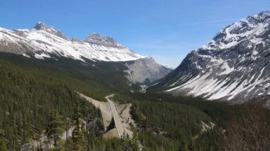 Big bend'den görünüm - Jasper National Park, Alberta, Kanada