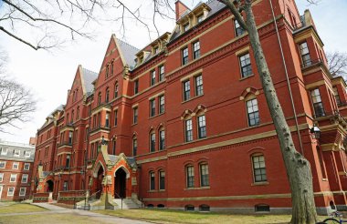 Matthews Hall - Harvard Üniversitesi, Cambridge, Massachusetts