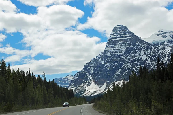 Ledovková Parkway Hora Chephren Jasper Národní Park Alberta Kanada — Stock fotografie