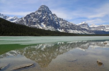 Mt Chephren yansıma - Jasper Ulusal Parkı, Alberta, Kanada