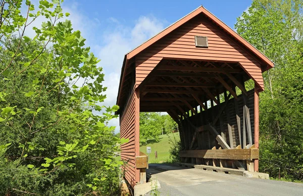 Front Laurel Creek Covered Bridge West Virginia — Stock Photo, Image