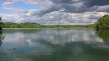 Summerville Gölü 'nde dinlenin, Batı Virginia