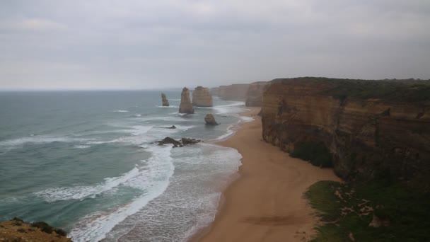 Manhã Nublada Com Doze Apóstolos Victoria Austrália — Vídeo de Stock