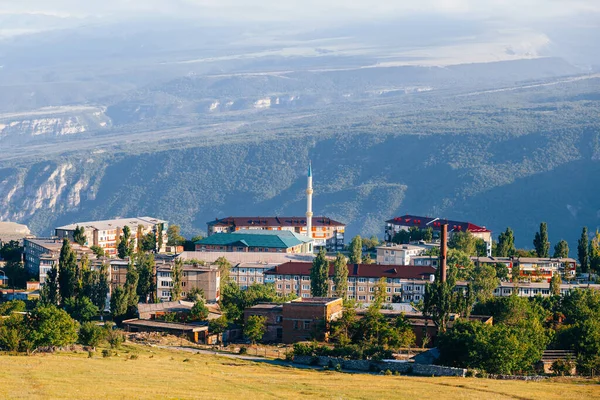 Sulak Kanyonu Yakınlarındaki Dubki Kasabasında Çok Katlı Binalar Dağıstan Rusya — Stok fotoğraf