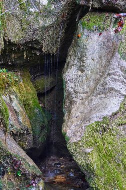                                Myra, Avusturya 'da şelaleler düşüyor