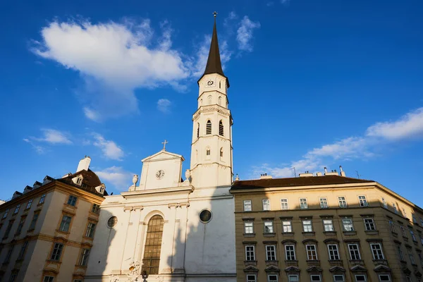 Torre Igreja Vienna Áustria — Fotografia de Stock
