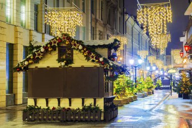 Noel Moskova'da. Noel Fuar Moskova sokaklarında