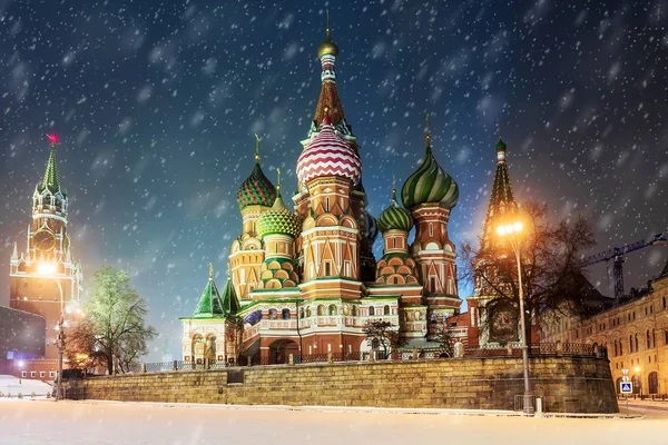 Winters Aanblik Van Sint Basiliuskathedraal Moskou — Stockfoto