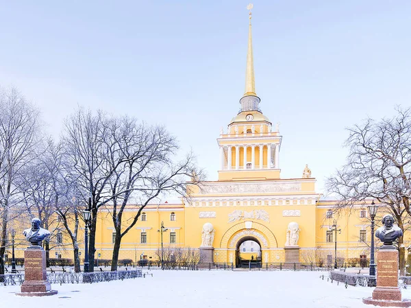 Admiralicji Sankt Petersburgu — Zdjęcie stockowe