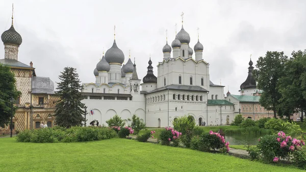 Rostov Kremlin Bei Regnerischem Wetter Goldring Von Russland — Stockfoto