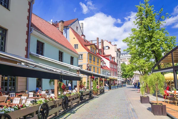 Riga Letonia Plaza Livu Con Hermosos Edificios Ciudad Vieja Riga —  Fotos de Stock