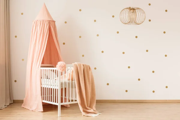 Gold Lamp Pastel Baby Bedroom Interior Canopied Cradle Wallpaper Dots — Stock Photo, Image