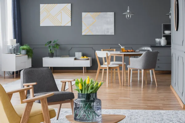 Sitting Area Yellow Tulips Grey Dining Space Interior Background — Stock Photo, Image