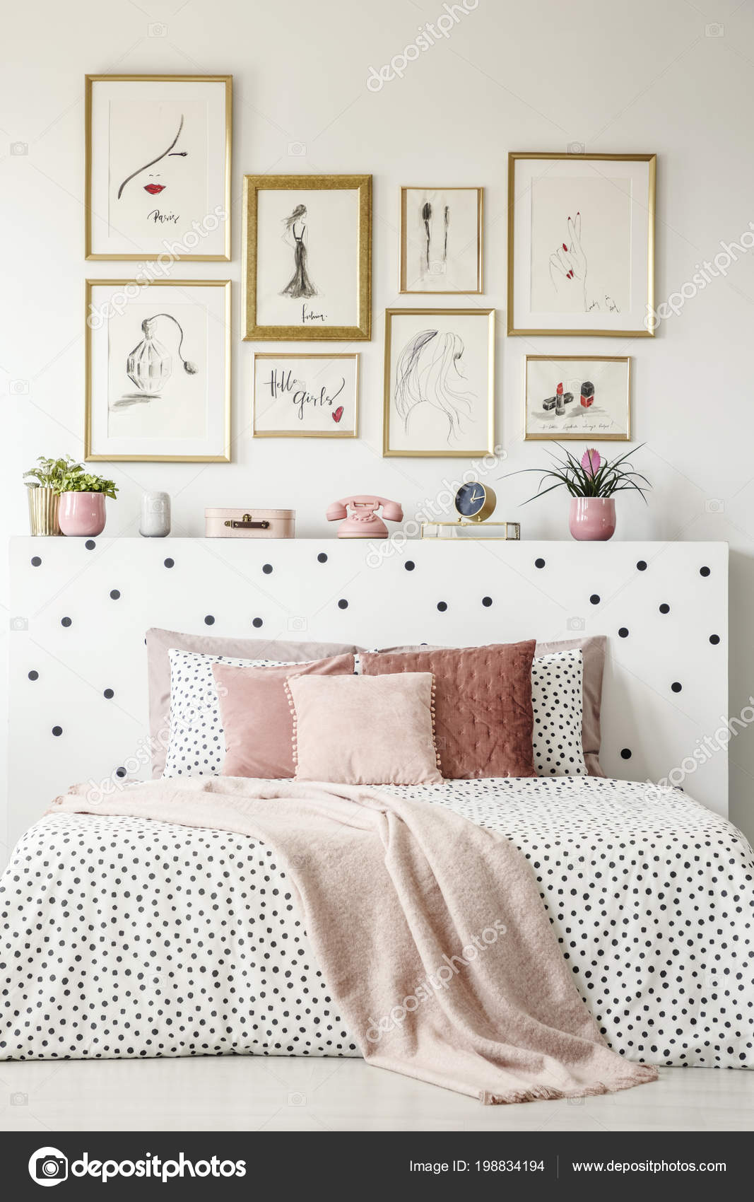 Front View King Size Bed Pink Pillows Dotted Sheets Headrest