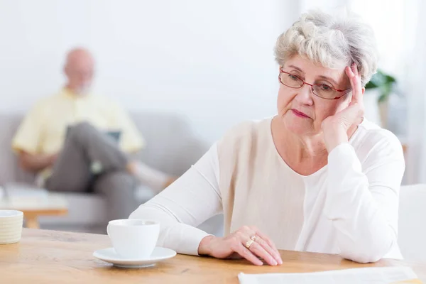 Sad Elderly Woman Sitting Wooden Table Thinking Divorcing Her Husband — Stock Photo, Image