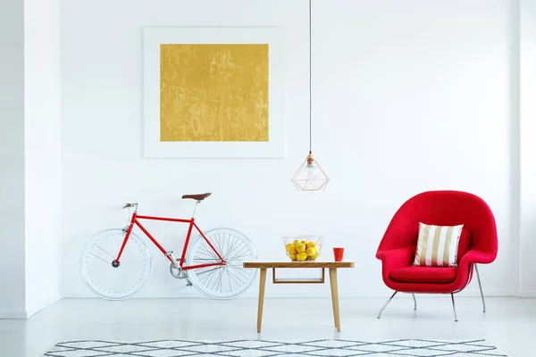 Real Photo Bright Living Room Interior Red Armchair Wooden Table — Stock Photo, Image
