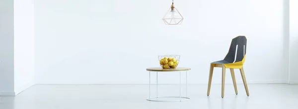 Lamp Table Citruses Next Yellow Chair White Interior Copy Space — Stock Photo, Image