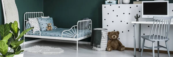 Green Kids Bedroom Interior Metal Bed Computer Desk Teddy Bear — Stock Photo, Image