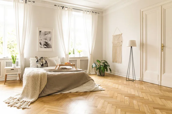 Blanket Bed Wooden Tray Spacious Bright Bedroom Interior Poster Real — Stock Photo, Image