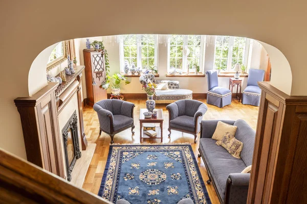 High Angle Rustical Living Room Interior Blue Rug Armchairs Sofa — Stock Photo, Image