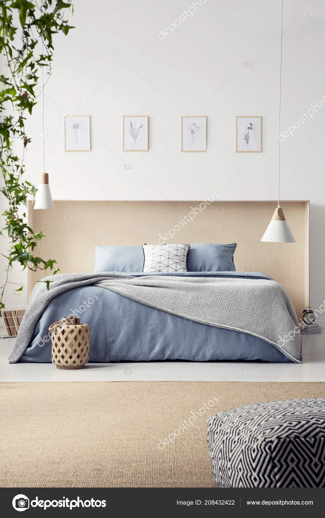 Real Photo King Size Bed Pastel Blue Bedclothes Box Headboard Royalty Free Photo Stock Image By C Photographee Eu 208432422