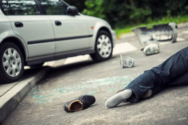 Sapato Lado Uma Vítima Acidente Carro Fatal Estrada — Fotografia de Stock