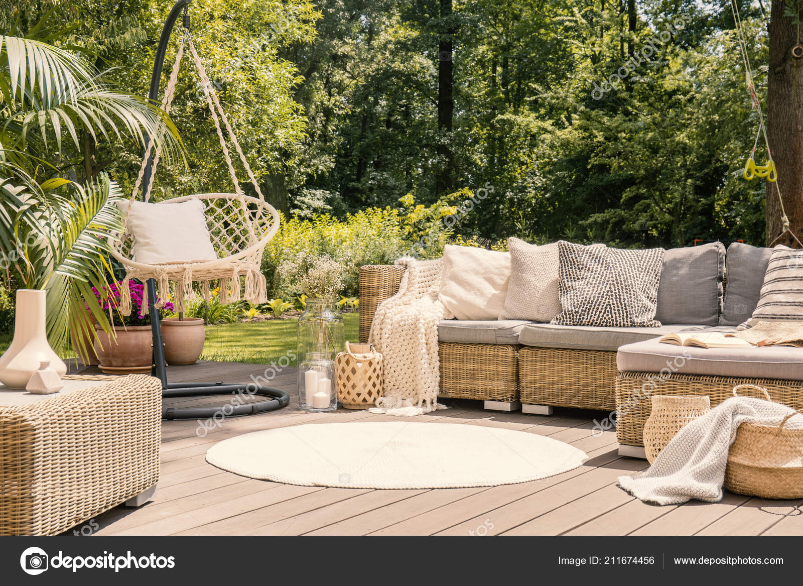 Big Terrace Comfortable Leisure Sofa Cushions Table String Swing Green