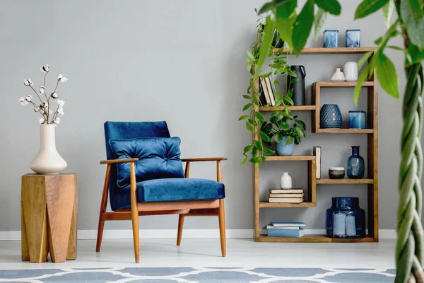 Flowers Wooden Table Next Blue Armchair Grey Living Room Interior — Stock Photo, Image