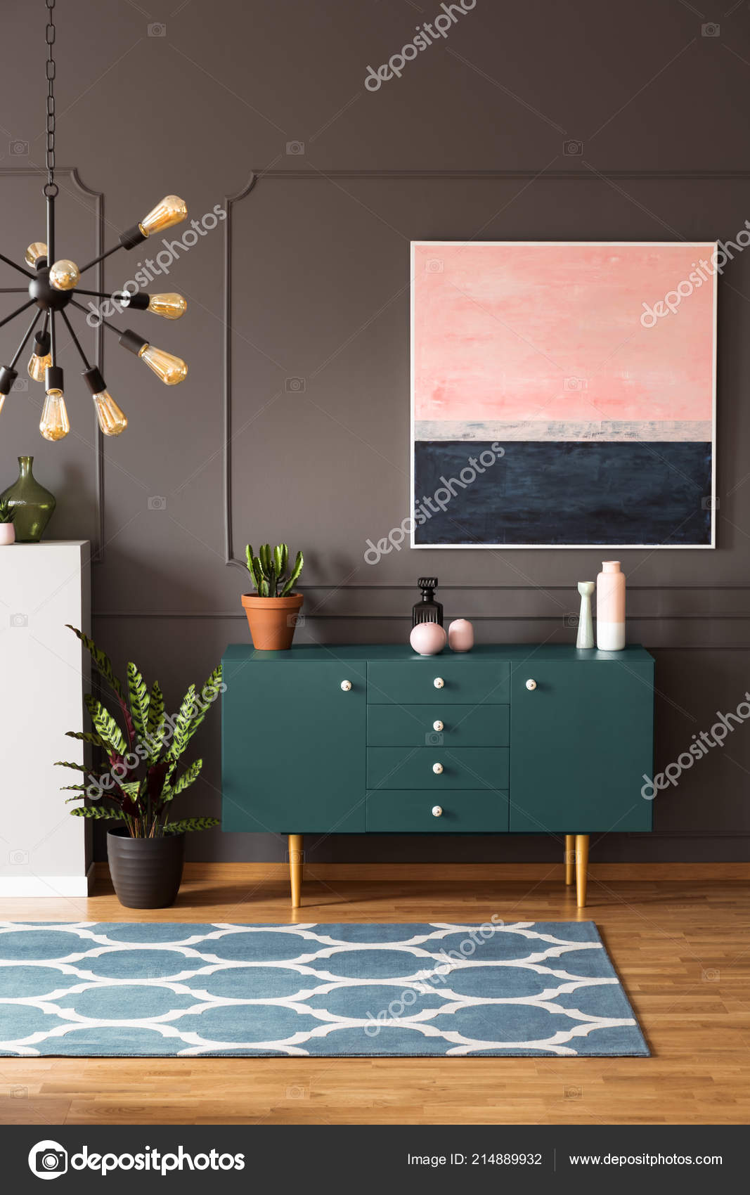 Real Photo Moroccan Trellis Carpet Placed Wooden Floor Dark