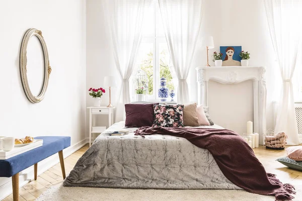 Woman Bedroom Interior Vintage Accents Bed Dressed Silver Throw Brown — Stock Photo, Image