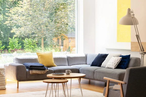 Tables Next Armchair Grey Corner Sofa Living Room Interior Lamp — Stock Photo, Image