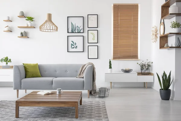 Wooden Table Front Grey Settee Natural Living Room Interior Blinds — Stock Photo, Image