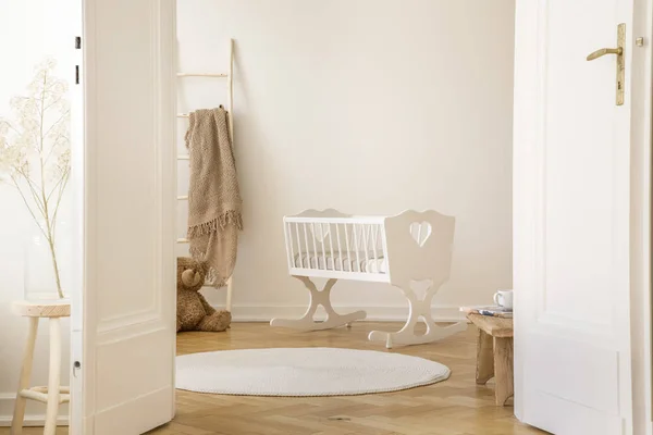 Real Photo White Cradle Heart Standing Scandi Kid Room Interior — Stock Photo, Image