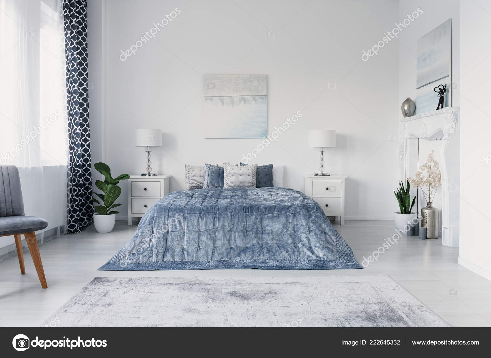 Paining Big Comfortable Bed Luxury New York Style Bedroom