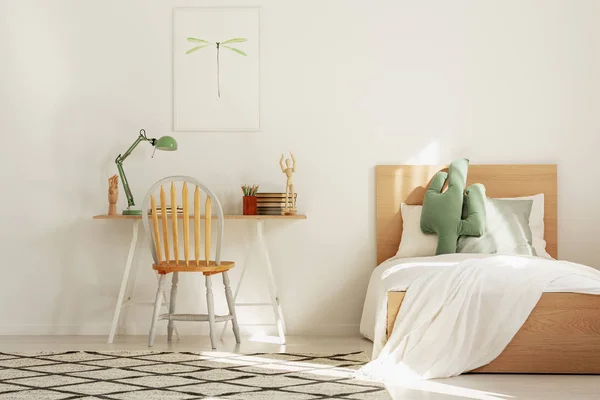 White Wood Scandinavian Kid Room Bed Workspace — стоковое фото