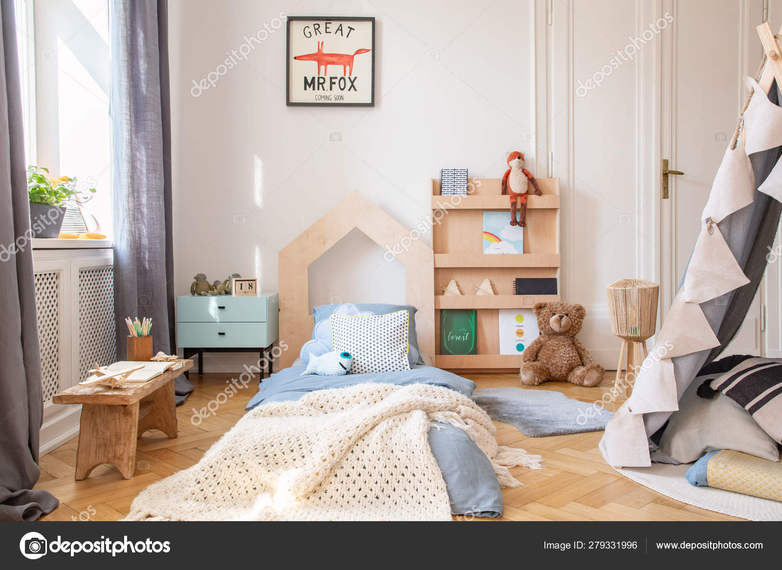 Maryanne Jones Hertellen beginsel Cozy kids bedroom with blue bedding and warm blanket on the bed, real photo  with mockup poster on the floor Stock Photo by ©photographee.eu 279331996