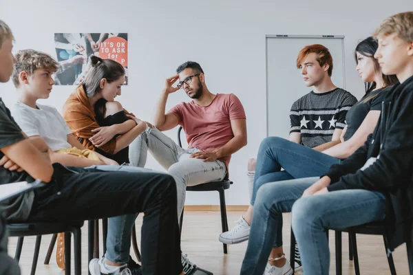 Thoughtful students — Stock Photo, Image